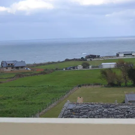 Enfoz Surfing Llas Appartement